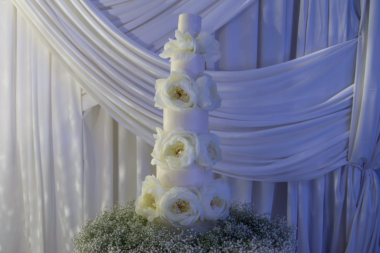 wedding cake at Fisher Island Club Wedding